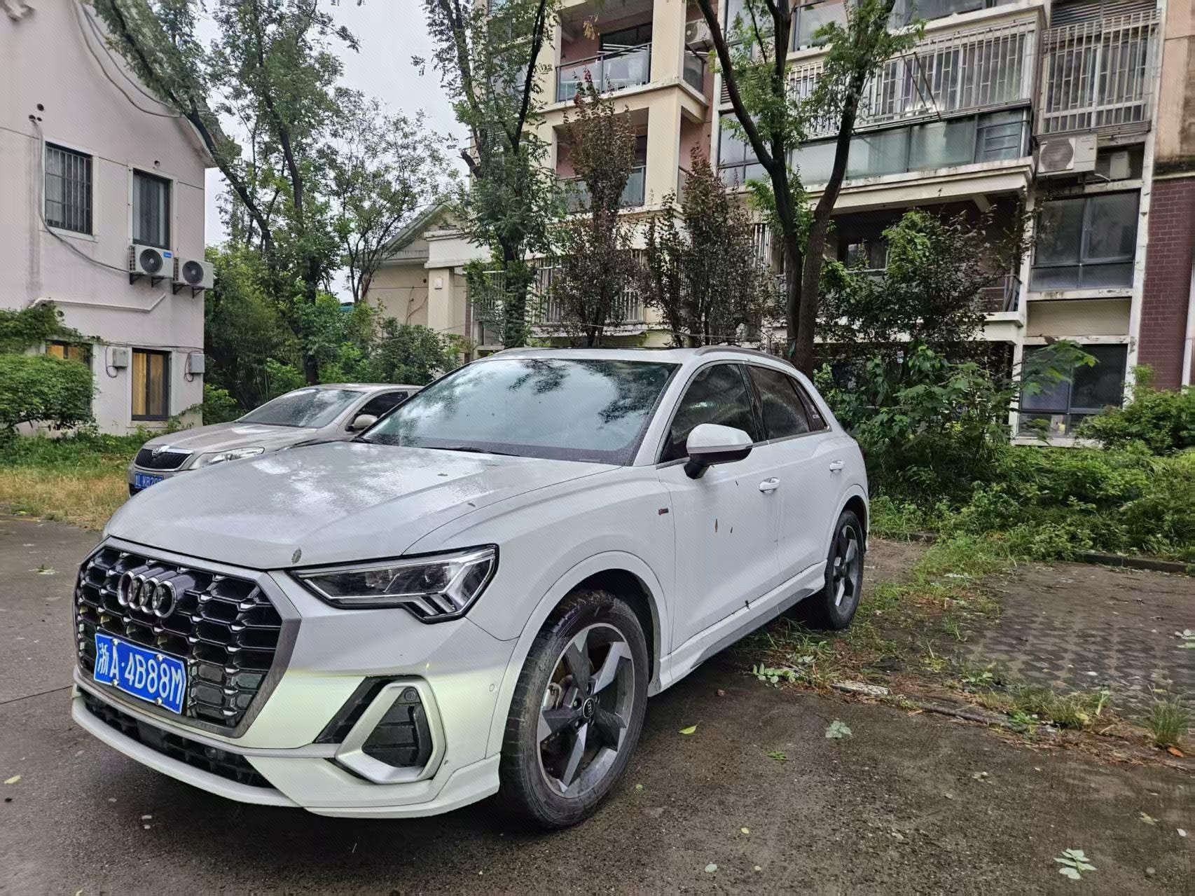 Audi Q3 2023 Audi Q3 2023 car image