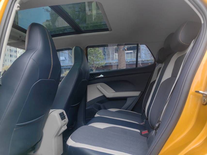 Volkswagen T-Cross 2021 #9 Volkswagen T-Cross 2021 car image #9