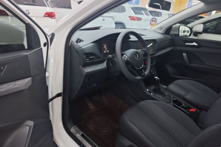 Volkswagen Tharu 2021 #12 Volkswagen Tharu 2021 immagine di auto #12