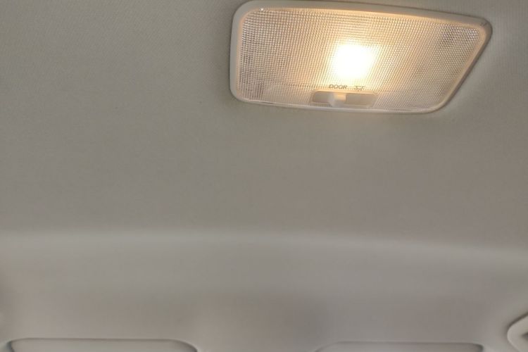 Toyota Corolla 2023 car image #18
