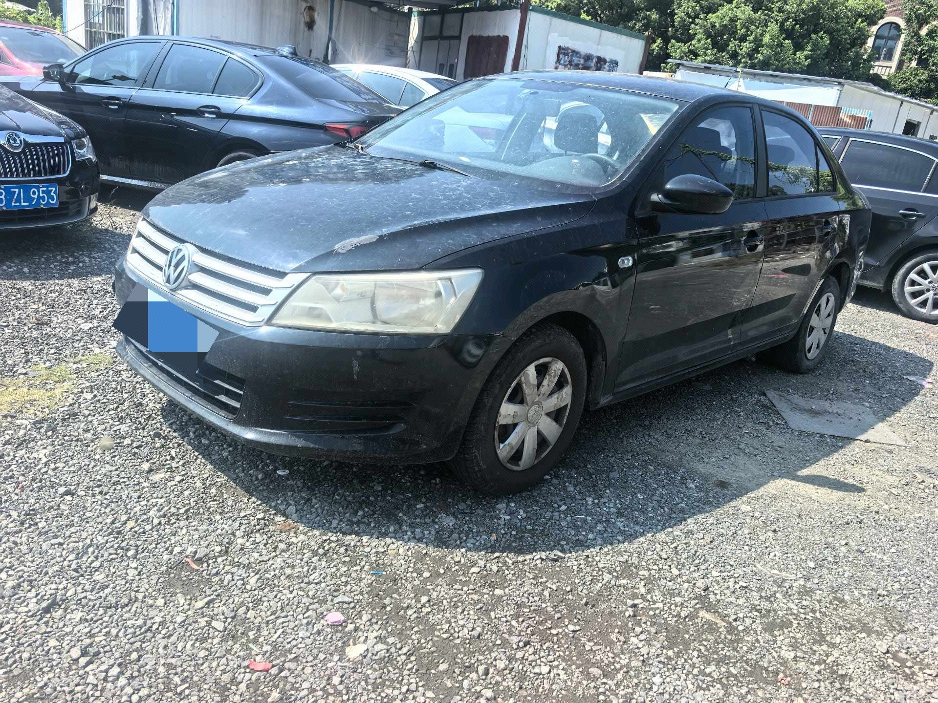 Volkswagen Santana 2014 car image 