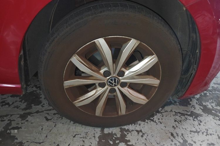 Volkswagen Polo 2022 car image #9