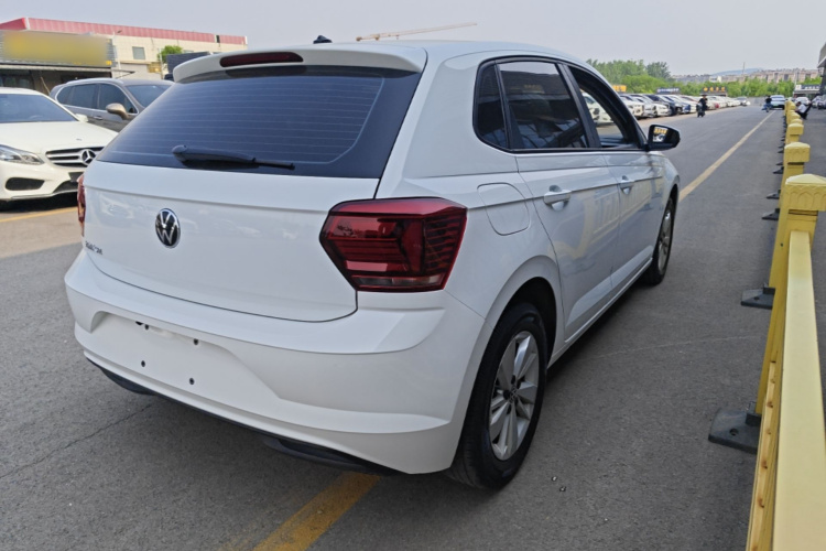 Volkswagen Polo 2023 car image #7