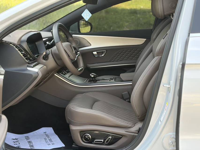 BYD Han 2024 car image #7
