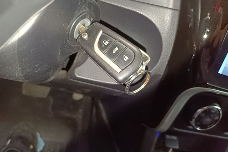 Toyota Corolla 2018 car image #10