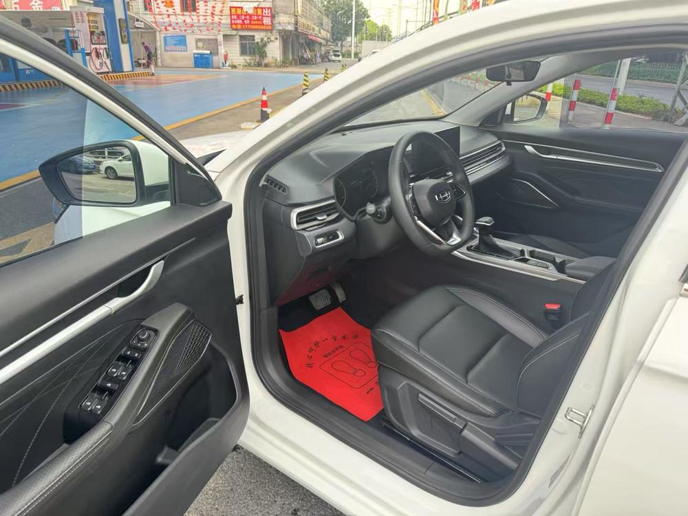 GEELY Emgrand 2023 #7 GEELY Emgrand 2023 car image #7