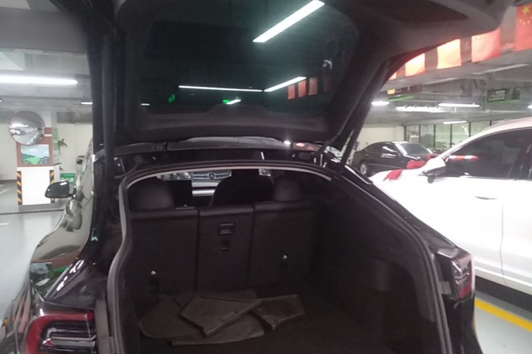 Tesla Model Y 2023 #21 Tesla Model Y 2023 image de voiture #21