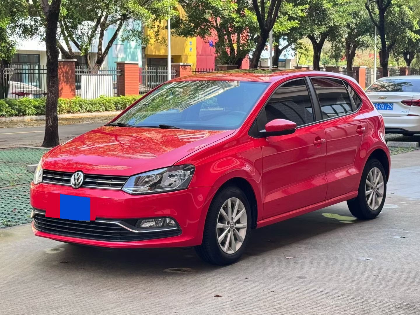 Volkswagen Polo 2017 car image 