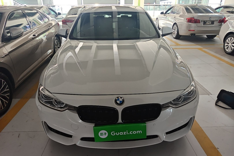 BMW 3 Series 2017 #3 BMW 3 Series 2017 car image #3