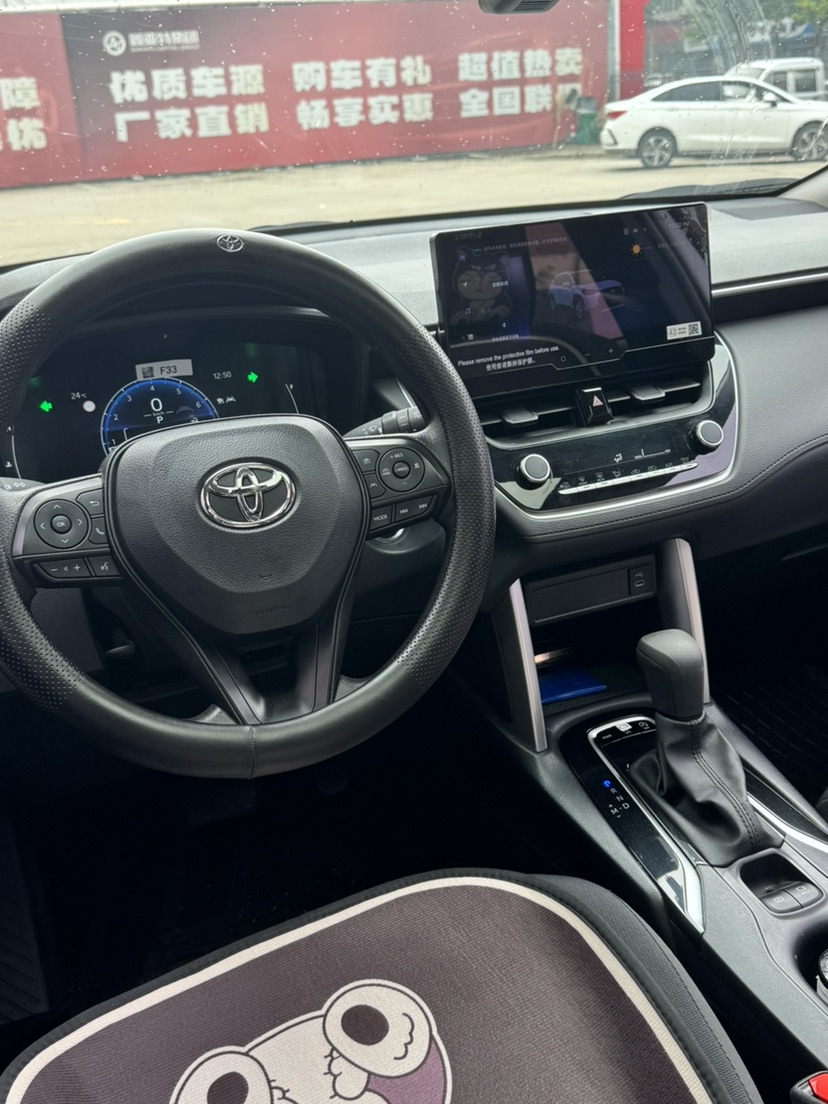 Toyota Corolla Cross 2024 immagine di auto #7