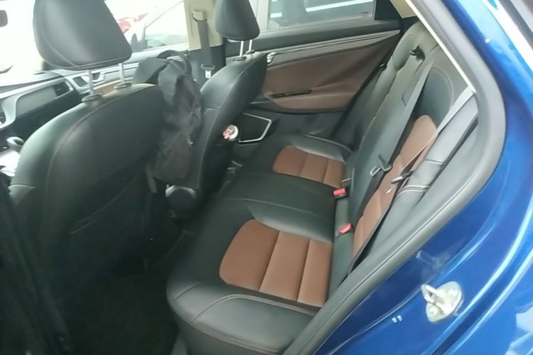GEELY Emgrand GL 2018 car image #17