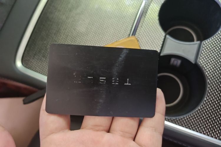 Tesla Model Y 2022 #9 Tesla Model Y 2022 car image #9