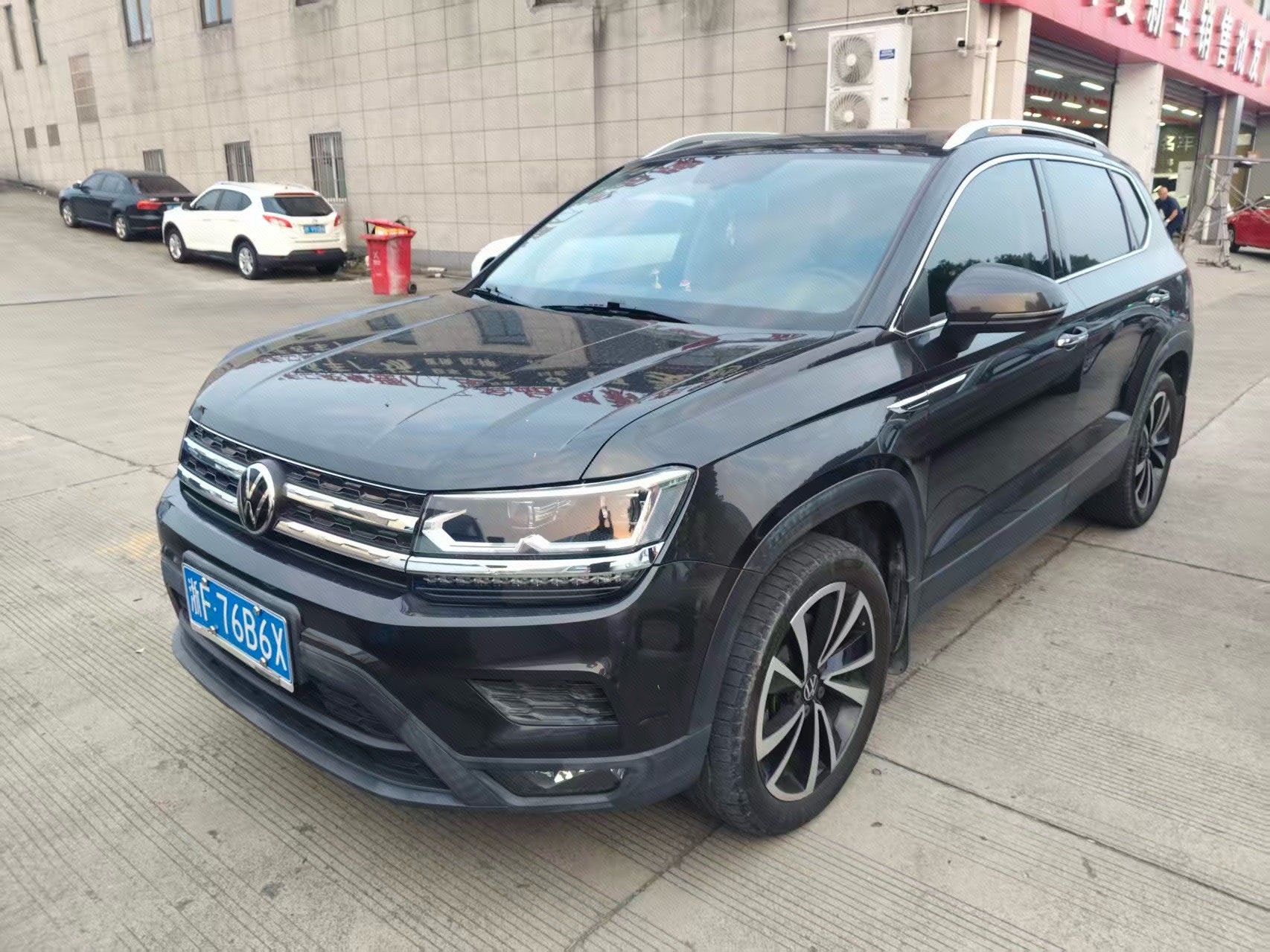 2020 2020 car image