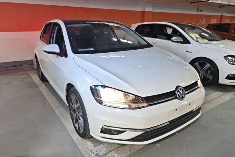 Volkswagen Golf 2020 #6 Volkswagen Golf 2020 car image #6