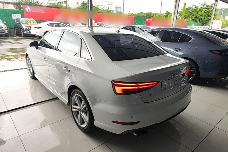 Audi A3 2018 #5 Audi A3 2018 car image #5