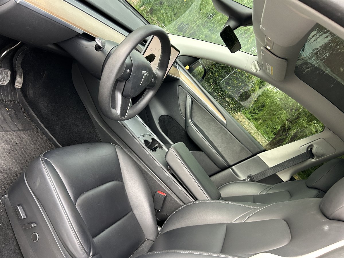 Tesla Model Y 2022 #7 Tesla Model Y 2022 car image #7