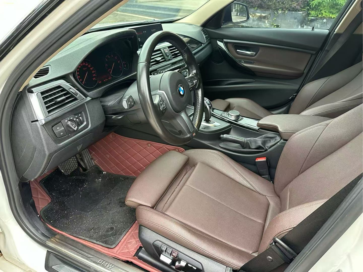 BMW 3 Series 2019 #6 BMW 3 Series 2019 car image #6