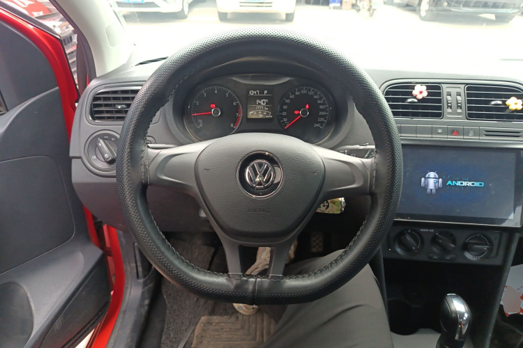 Volkswagen Polo 2019 #11 Volkswagen Polo 2019 car image #11