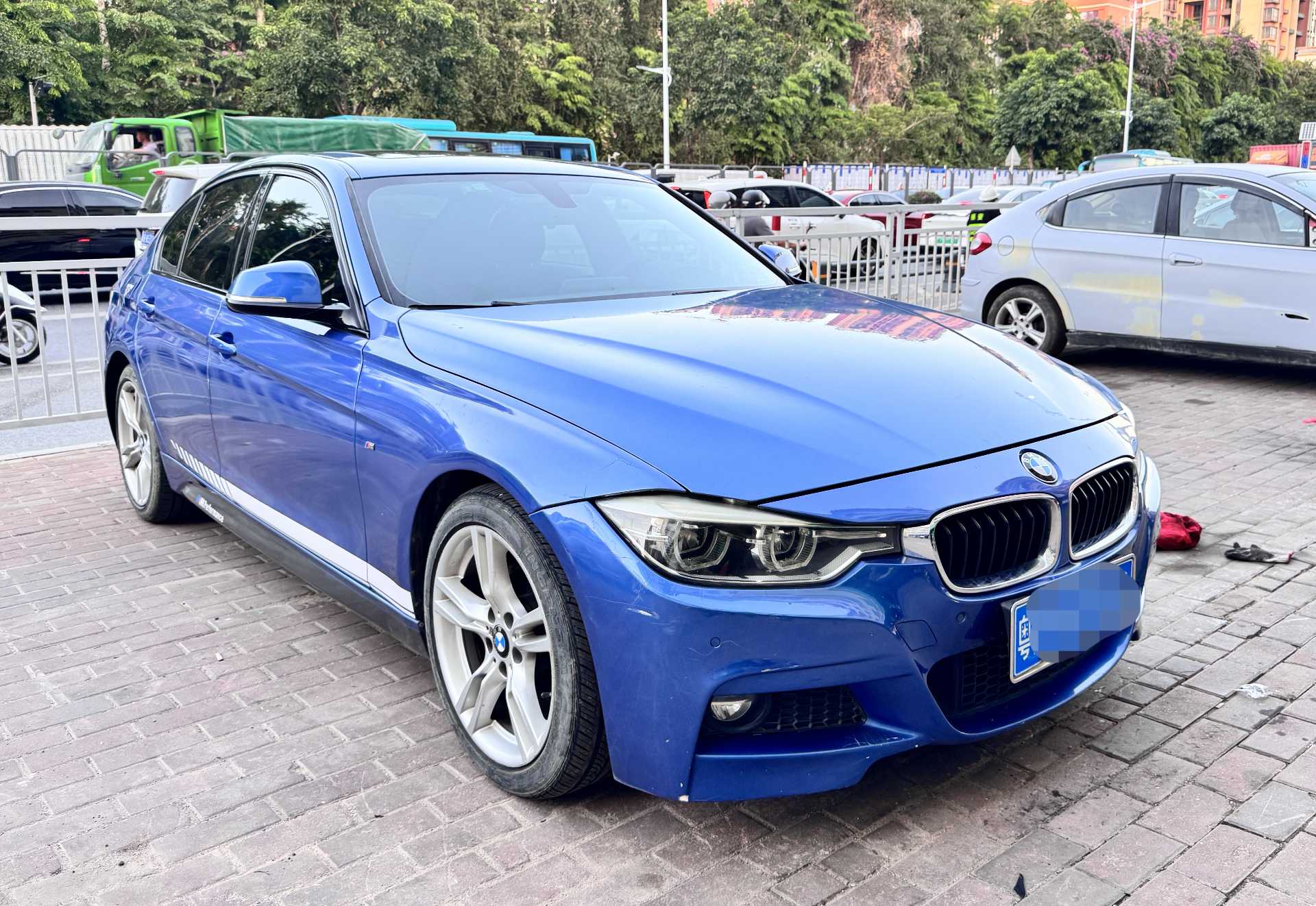 BMW 3 Series 2017 #3 BMW 3 Series 2017 imagem de carro #3