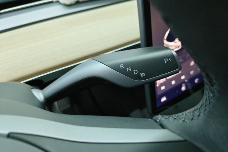 Tesla Model 3 2023 #14 Tesla Model 3 2023 car image #14