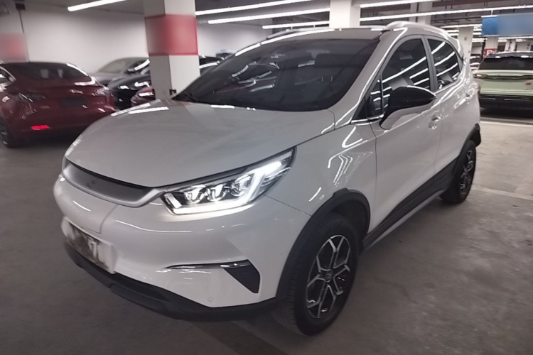 BYD Yuan Pro 2021 #2 BYD Yuan Pro 2021 car image #2
