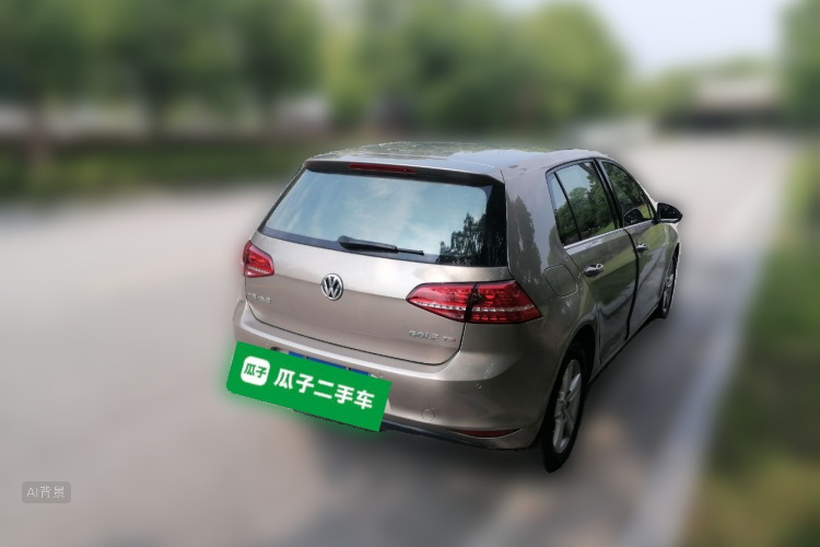 Volkswagen Golf 2014 car image #7