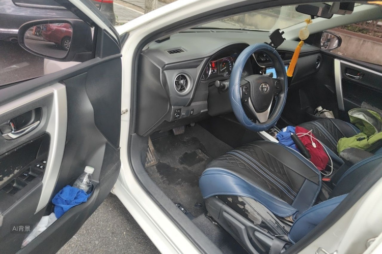 Toyota Corolla 2018 immagine di auto #18