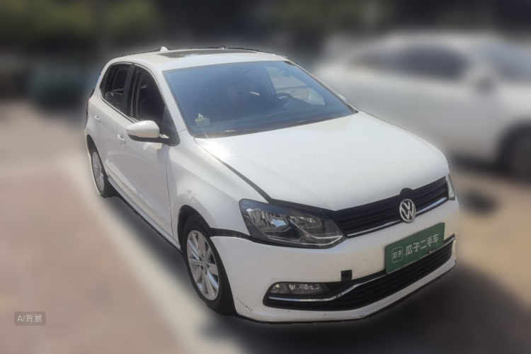 Volkswagen Polo 2015 car image #4
