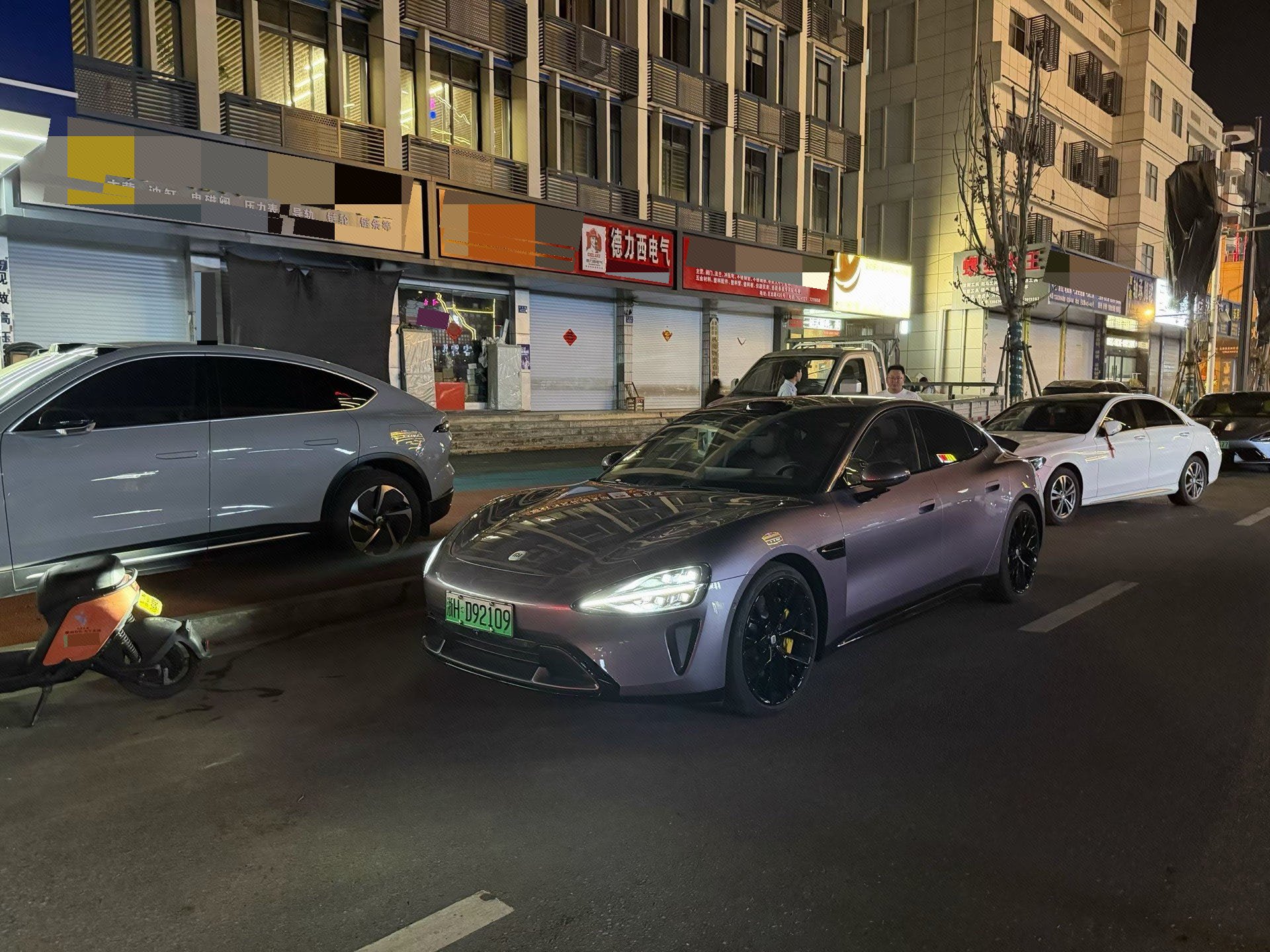 MI SU7 2025 car image 