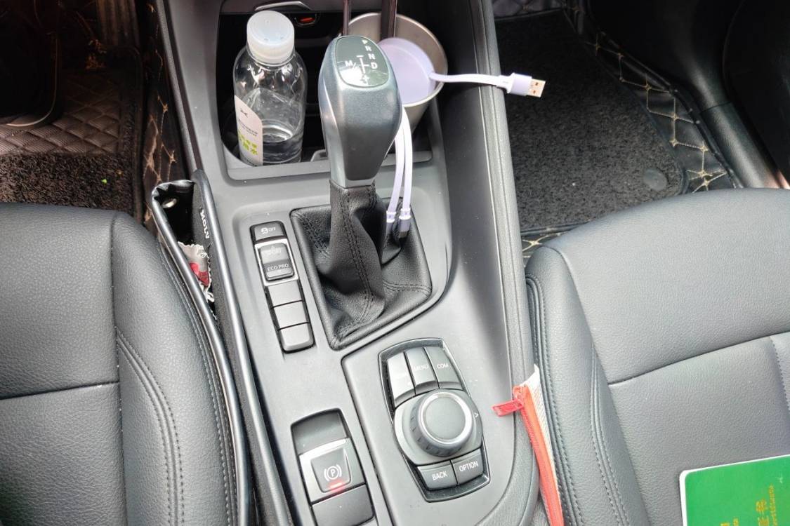 BMW X1 2019 #27 BMW X1 2019 imagen de coche #27
