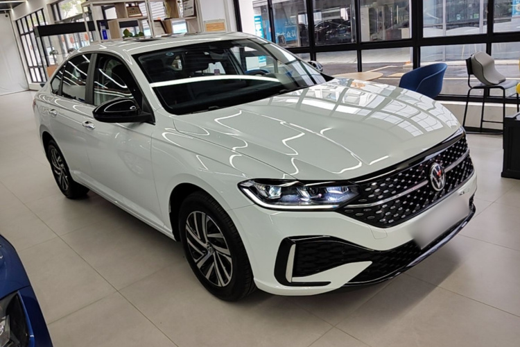 Volkswagen Lavida 2025 car image #4
