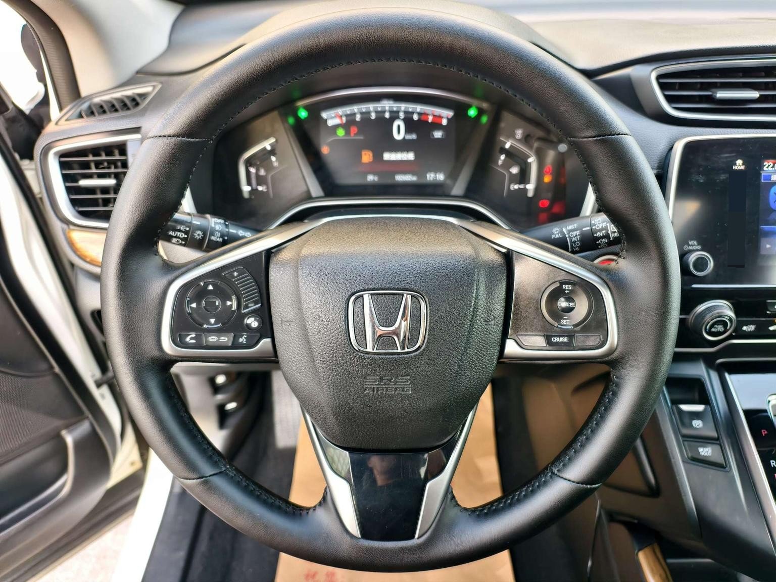Honda CR-V 2018 #16 Honda CR-V 2018 car image #16