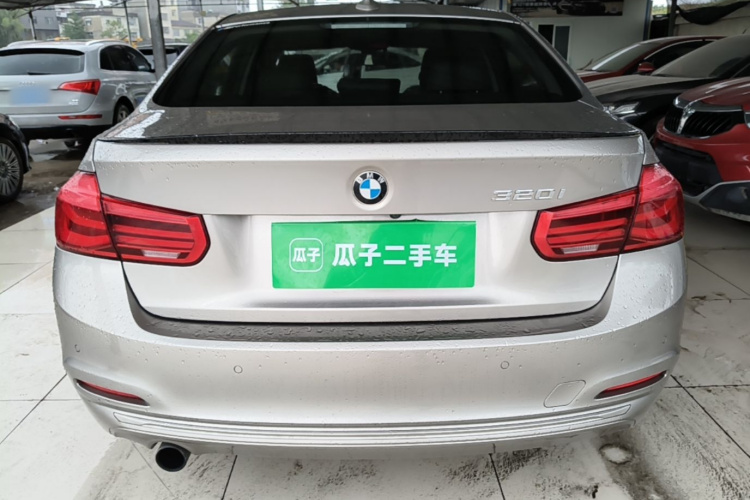 BMW 3 Series 2016 #6 BMW 3 Series 2016 car image #6