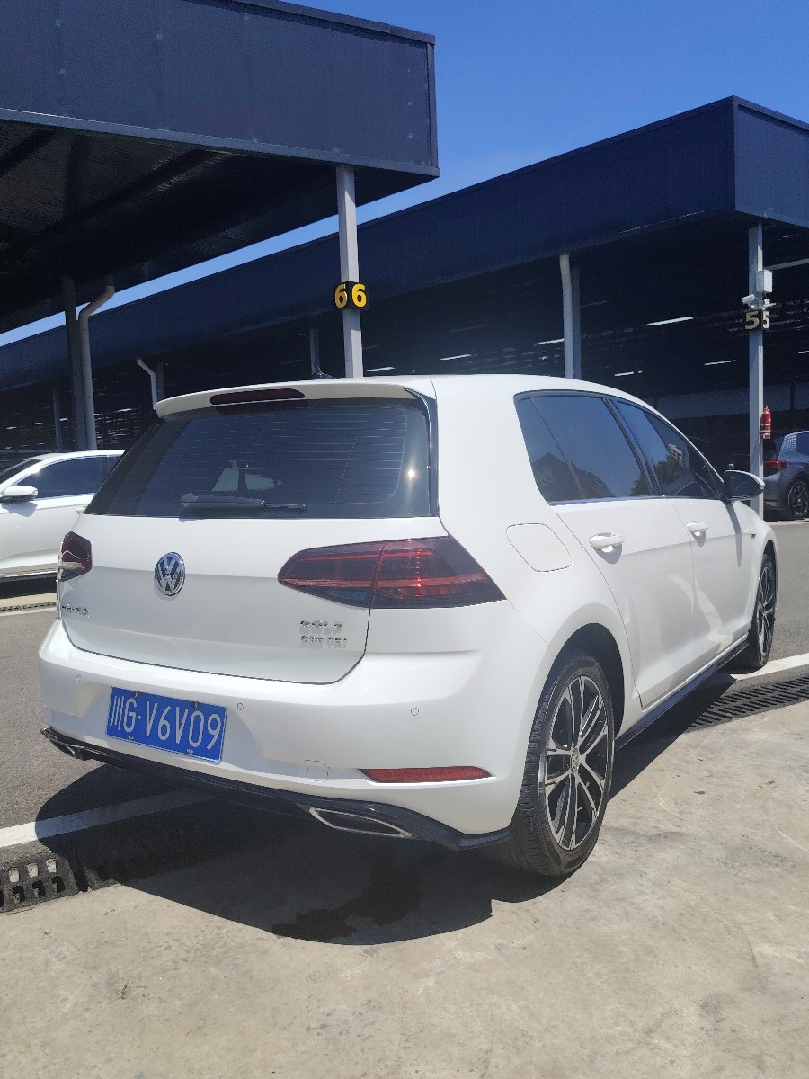 Volkswagen Golf 2020 #6 Volkswagen Golf 2020 car image #6