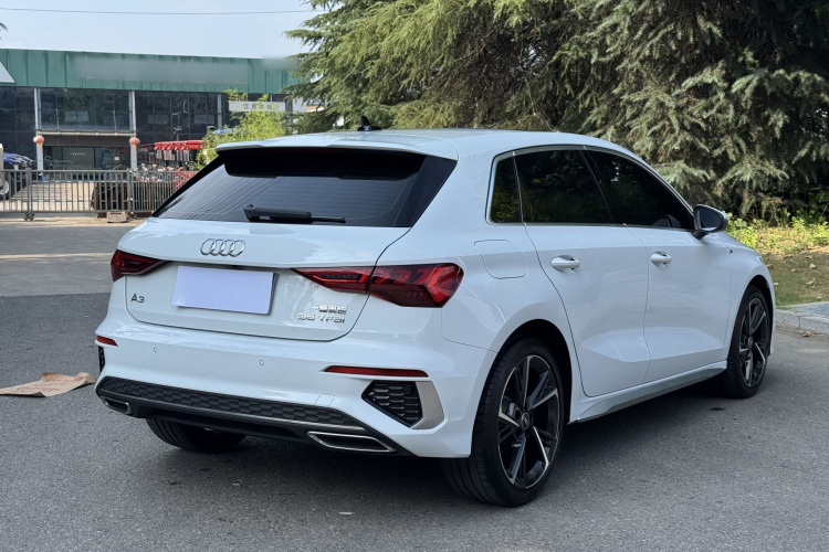 Audi A3 2024 immagine di auto #7