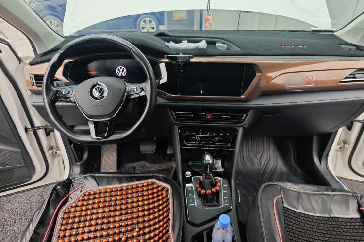 Volkswagen Tharu 2022 imagen de coche #12