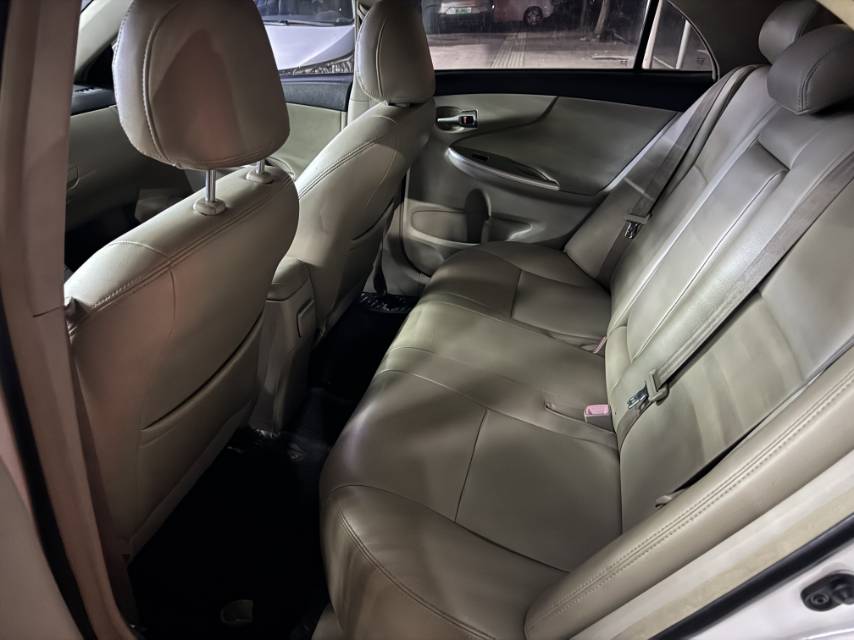 Toyota Corolla 2013 car image #8