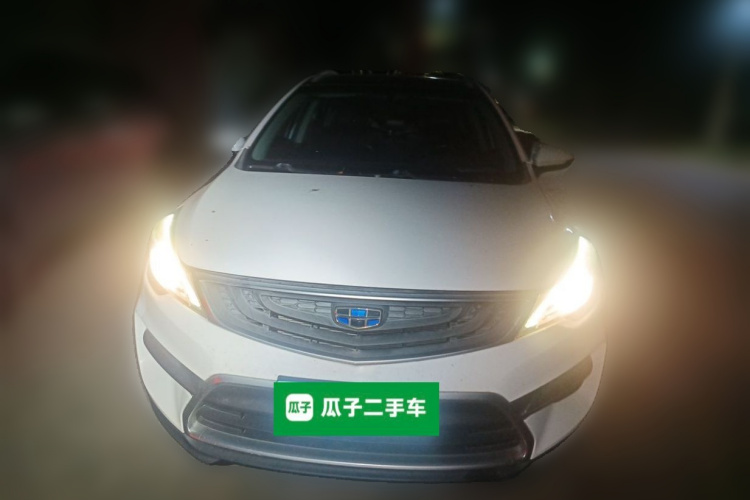 GEELY Emgrand GS 2017 car image #3