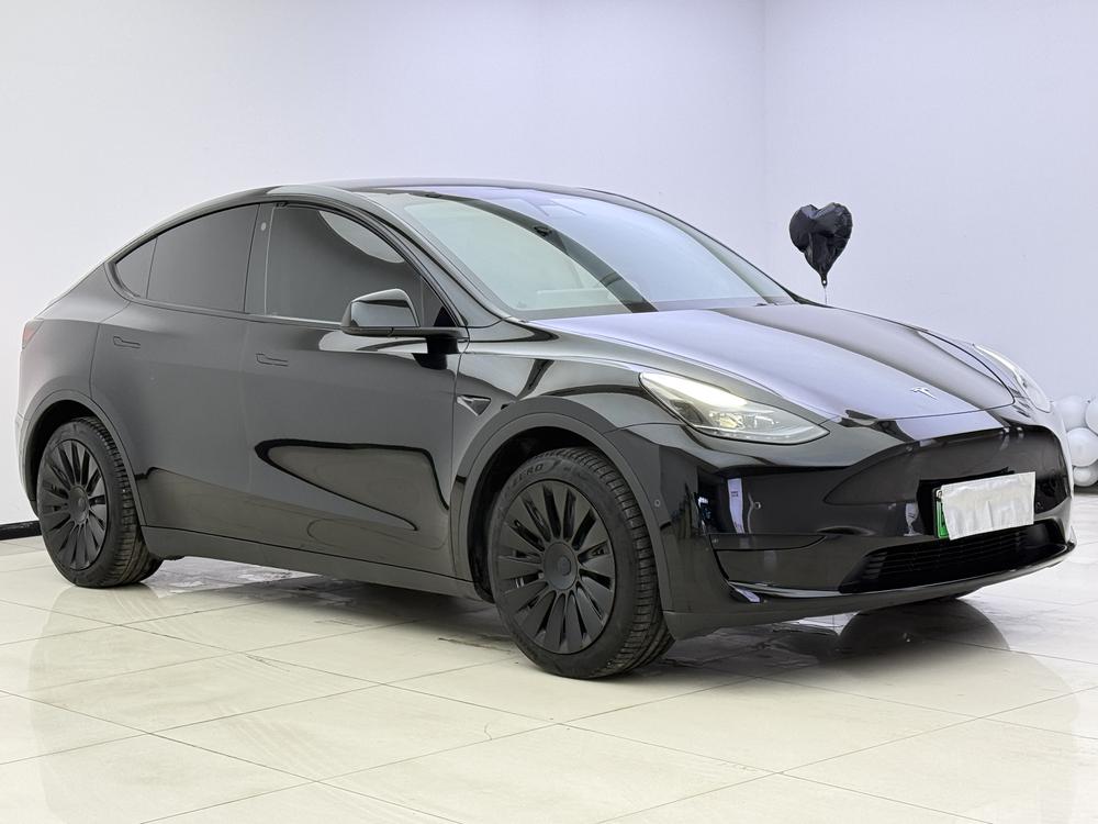 Tesla Model Y 2022 #3 Tesla Model Y 2022 car image #3