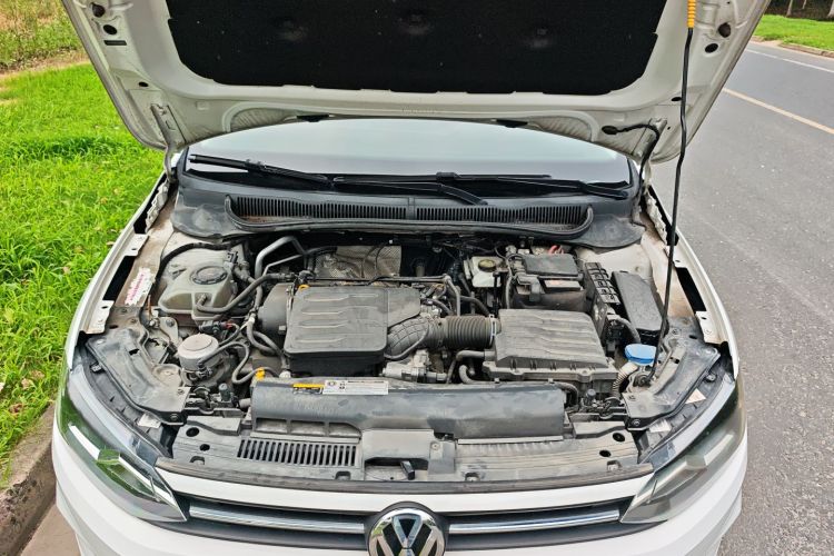 Volkswagen Polo 2019 car image #21