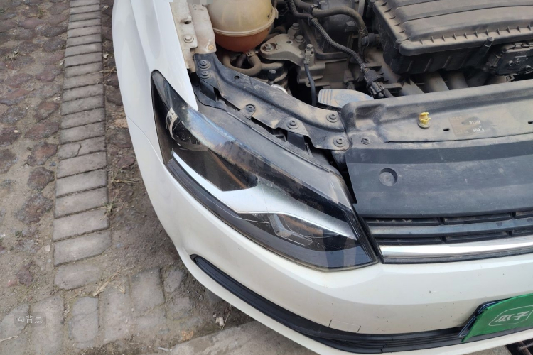 Volkswagen Polo 2016 car image #8