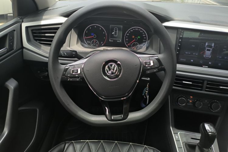Volkswagen Polo 2020 #11 Volkswagen Polo 2020 car image #11