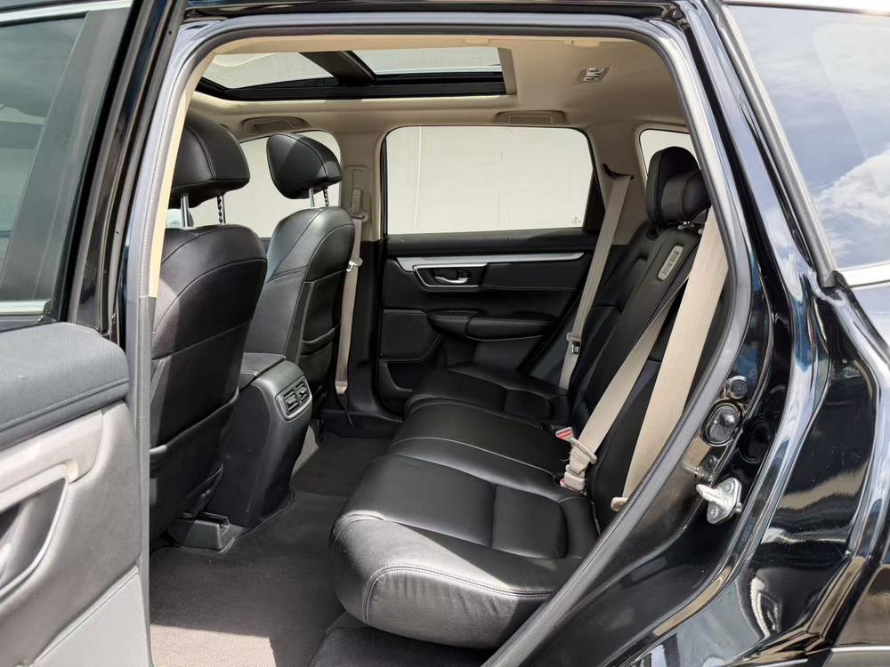 Honda CR-V 2018 #9 Honda CR-V 2018 car image #9