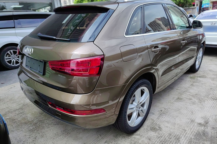 Audi Q3 2017 #5 Audi Q3 2017 car image #5