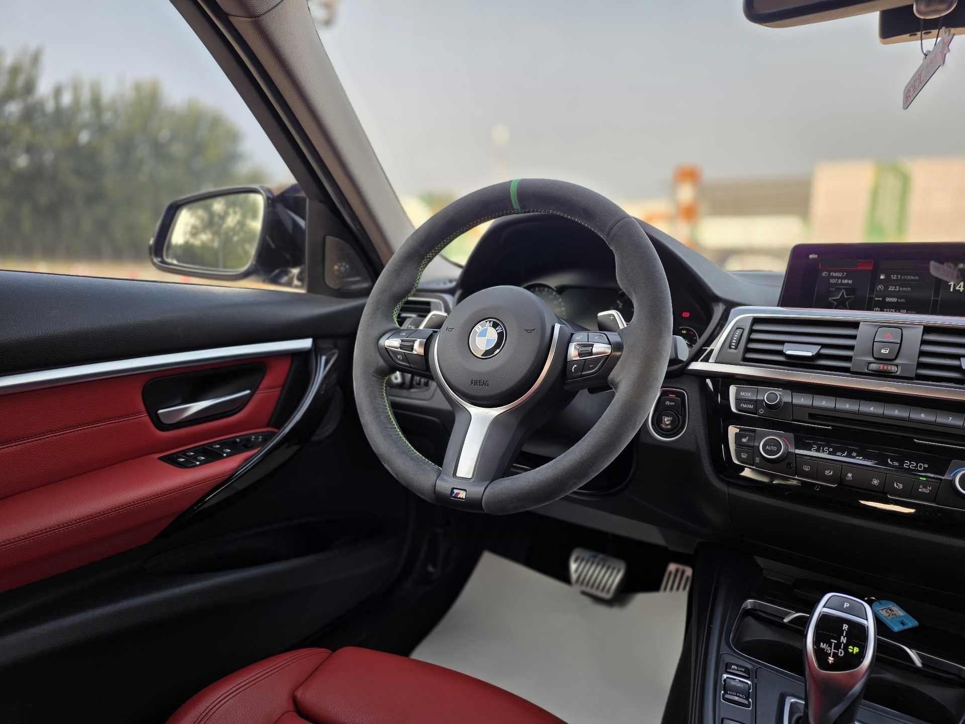 BMW 3 Series 2018 #14 BMW 3 Series 2018 car image #14