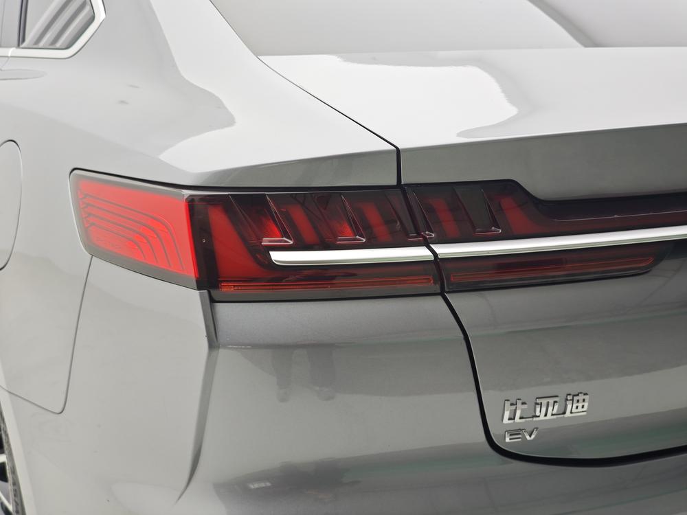 BYD Han 2022 #13 BYD Han 2022 car image #13