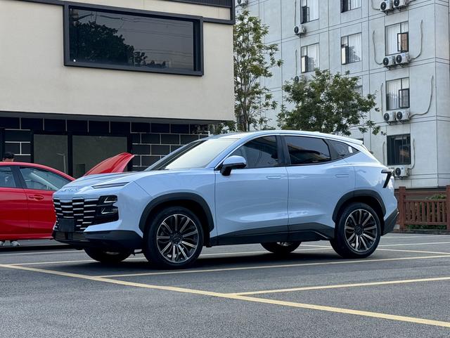 Jetour Dashing 2023 car image #16