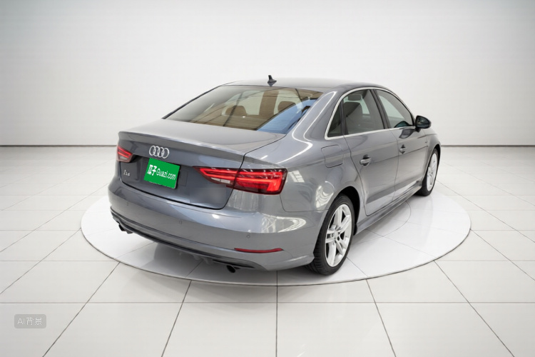 Audi A3 2019 immagine di auto #7