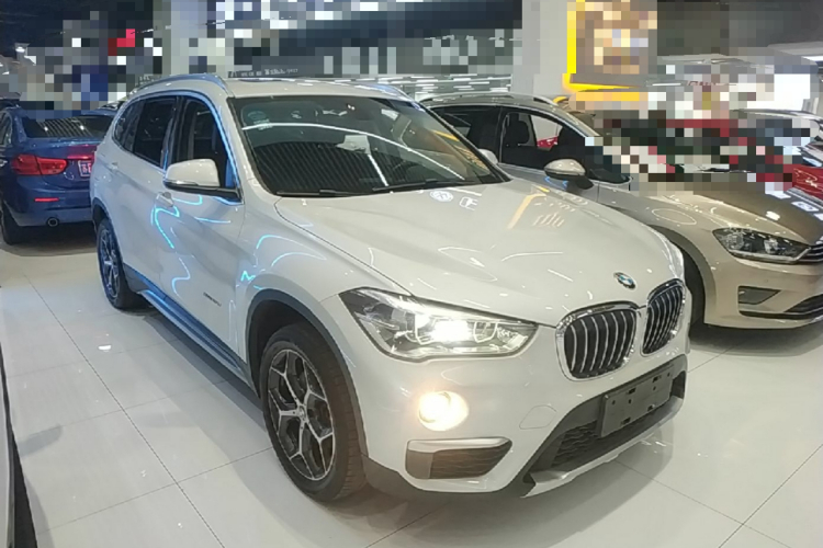 BMW X1 2017 #4 BMW X1 2017 car image #4