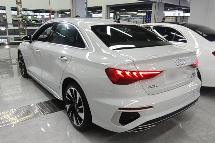 Audi A3 2024 car image #5